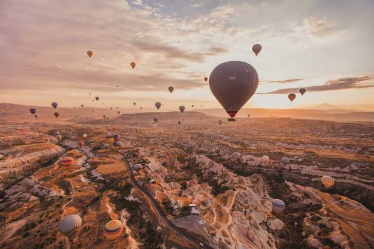 Hot air ballons in Turkey